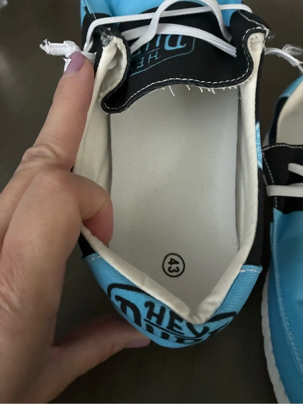 Hey dude hockey club Utah mens Blue Slip-On Athletic Shoes size 43